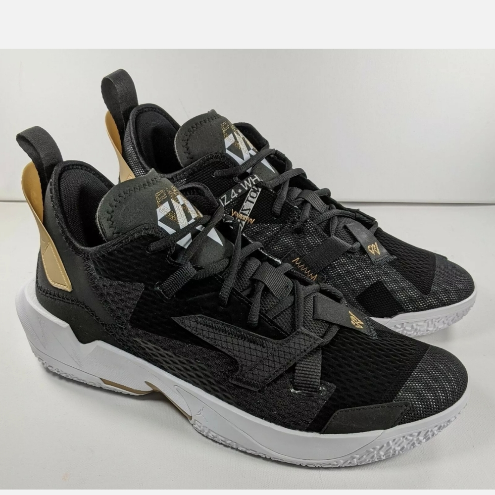 Jordan Why Not? ZER0.4 Family Basketball Sneakers Black Gold White Mens Size 10